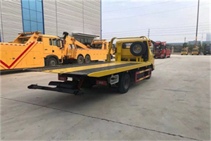 灵石非事故拖车